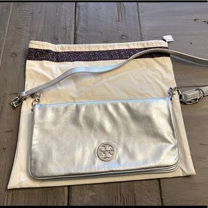 Tory Burch Silver Cross Body or Clutch with duster. GUC